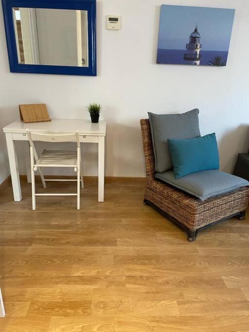 Bonito Apartamento Cerca Del Centro - Trinidad Malaga Zewnętrze zdjęcie